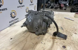 Бортовой редуктор задний левый для Nissan X-Trail 2014 года на фотографиях