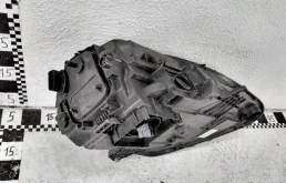 Фара ксенон левая для Porsche Macan на фотографиях