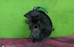 Кулак поворотный правый для Volkswagen Tiguan 2016 года на фотографиях