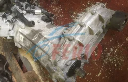 Раздатка для Volkswagen Touareg 2014 года на фотографиях