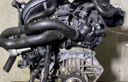 Двигатель для Skoda Octavia 2017 года на фотографиях