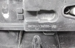 Фонарь левый для Ford Transit 2006 года на фотографиях