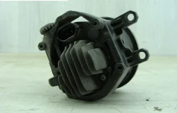 Противотуманка (ПТФ) передняя левая для Toyota Land Cruiser 2014 года на фотографиях