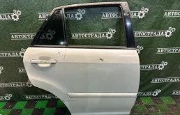 Дверь задняя правая для Lexus RX 2005 года на фотографиях