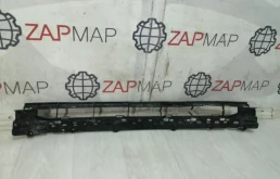 Решетка переднего бампера для Audi Q8 на фотографиях