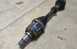 Привод передний левый для Toyota RAV4 2010 года на фотографиях