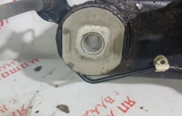 Задний подрамник для Volkswagen Tiguan 2013 года на фотографиях