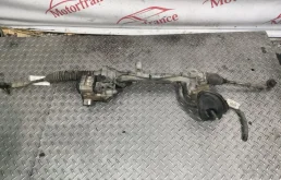 Электроусилитель руля для Ford Focus 2014 года на фотографиях