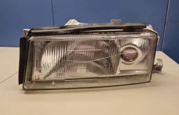 Фары для Skoda Octavia 2001 года на фотографиях