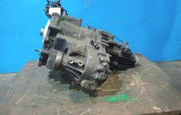 Раздатка для Mitsubishi Pajero 1998 года на фотографиях