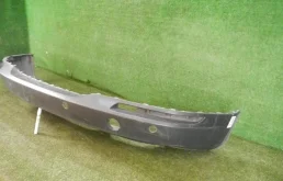 Накладка заднего бампера для Volkswagen Tiguan 2008 года на фотографиях