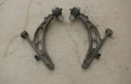 Рычаг передний правый нижний для Subaru Forester на фотографиях