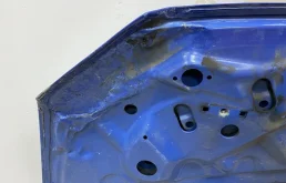 Капот для BMW 1er 2020 года на фотографиях