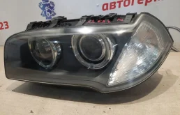 Фара ксенон левая для BMW X3 2008 года на фотографиях