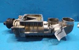 Турбина для Mercedes-Benz C class 2004 года на фотографиях