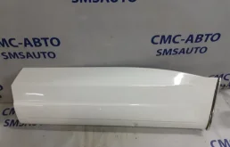 Молдинг двери задний левый для Volkswagen Tiguan 2008 года на фотографиях