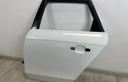 Дверь задняя левая для Audi A4 2016 года на фотографиях