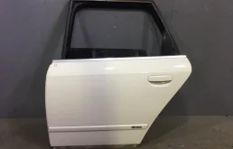 Дверь задняя левая для Audi A4 2007 года на фотографиях