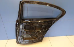 Дверь задняя правая для BMW 5er 2016 года на фотографиях