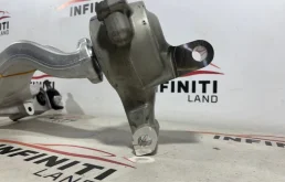 Рычаг передний левый нижний для Infiniti FX 2011 года на фотографиях