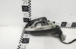 Зеркала для Volkswagen Passat 2017 года на фотографиях