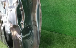 Дверь передняя левая для Toyota Land Cruiser 2012 года на фотографиях