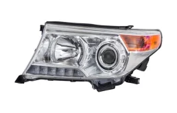 Фары для Toyota Land Cruiser 2011 года на фотографиях