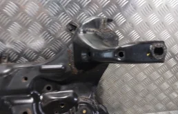 Подрамник двигателя для Hyundai Creta 2018 года на фотографиях