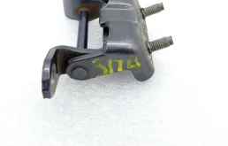 Петля двери задняя правая верхняя для Nissan Qashqai на фотографиях