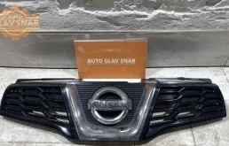 Решетка радиатора для Nissan Qashqai 2012 года на фотографиях