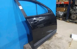 Дверь задняя правая для Nissan Qashqai 2008 года на фотографиях