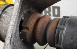 Противотуманка (ПТФ) передняя правая для Volvo XC90 2018 года на фотографиях