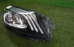 Фары для Mercedes-Benz S class 2019 года на фотографиях