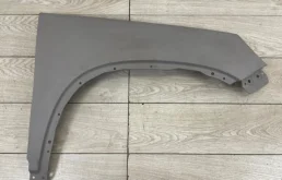 Крыло правое для Volkswagen Tiguan 2014 года на фотографиях