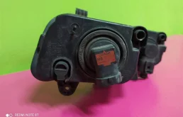 Противотуманка (ПТФ) передняя левая для Volkswagen Passat 2015 года на фотографиях