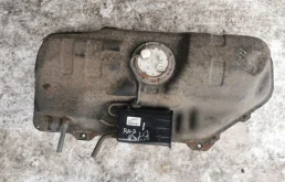 Топливный бак для Kia Rio 2008 года на фотографиях