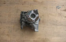 Редуктор переднего моста для Nissan X-Trail 2001 года на фотографиях