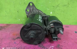 Стартер для Volkswagen Passat 1996 года на фотографиях