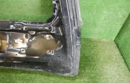 Крышка багажника для Toyota Land Cruiser 2014 года на фотографиях