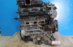 Двигатель без навесного для Nissan Fuga 2015 года на фотографиях