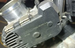 Дроссельная заслонка для Ford Focus 2014 года на фотографиях