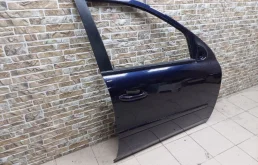 Дверь передняя правая для Mercedes-Benz M class 2010 года на фотографиях