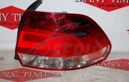 Фонарь правый для Volkswagen Polo 2010 года на фотографиях