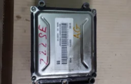 Блок управления двигателем для Opel Vectra 2000 года на фотографиях