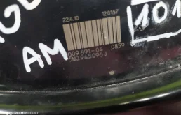 Фонарь правый для Volkswagen Tiguan 2009 года на фотографиях