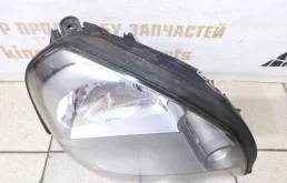 Фара правая для Hyundai Tucson 2005 года на фотографиях