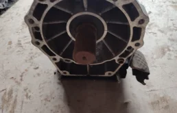 АКПП для Porsche Cayenne 2002 года на фотографиях