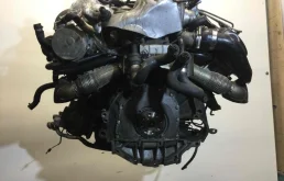 Двигатель для Audi A6 1998 года на фотографиях