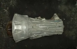 АКПП для Volkswagen Touareg 2002 года на фотографиях