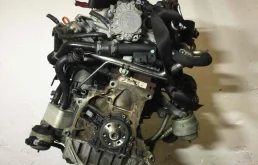 Двигатель для Audi A6 2004 года на фотографиях